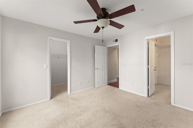 490 N PIN OAK PLACE 216, Longwood, FL 32779