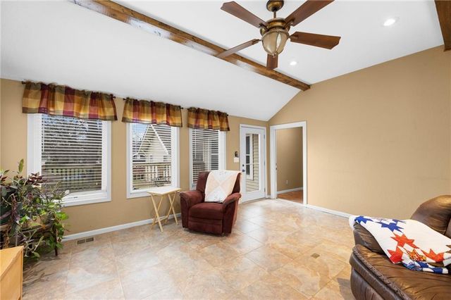 602 Oak Street, Wellsville, KS 66092