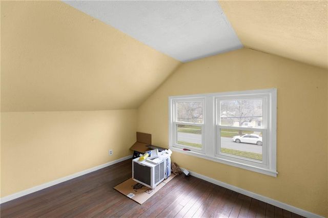 602 Oak Street, Wellsville, KS 66092
