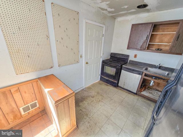 39 MEADOW WOOD LN, Harrington, DE 19952