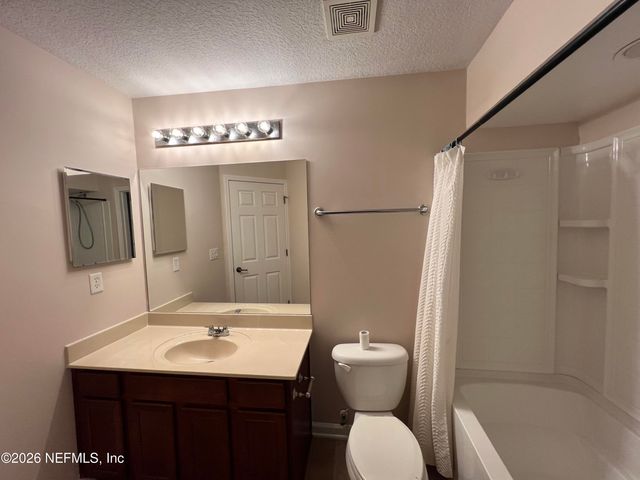 3593 HARTSFIELD FOREST Circle, Jacksonville, FL 32277