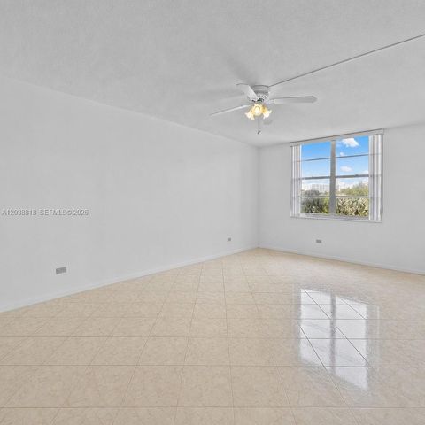 230 174th Street 404, Sunny Isles Beach, FL 33160