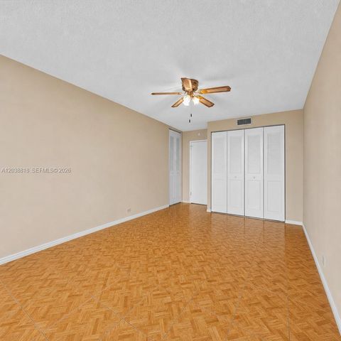 230 174th Street 404, Sunny Isles Beach, FL 33160