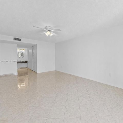 230 174th Street 404, Sunny Isles Beach, FL 33160
