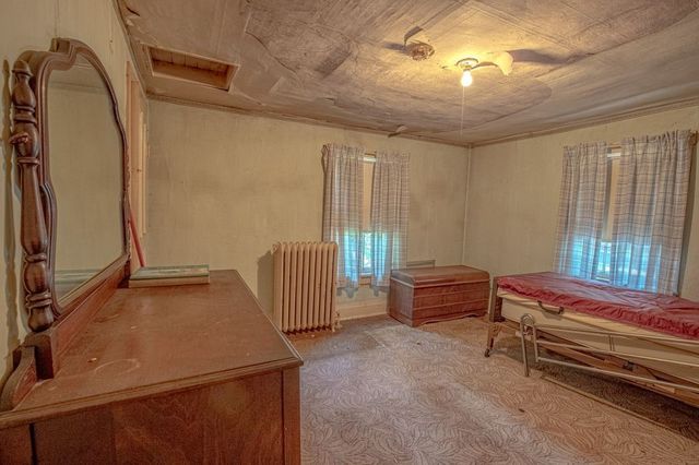 810 Pleasant View Smock Rd, Menallen Twp, PA 15480