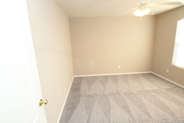 9715 AMBER LEDGE, San Antonio, TX 78245