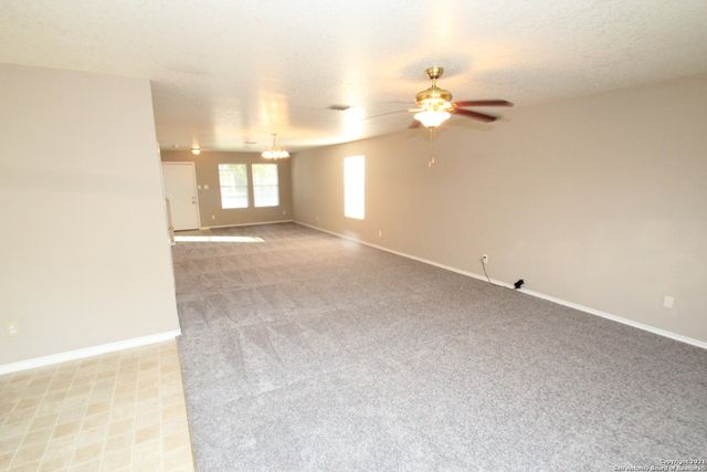 9715 AMBER LEDGE, San Antonio, TX 78245