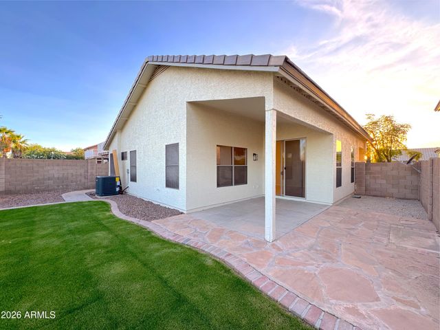1051 S HONEYSUCKLE Lane, Gilbert, AZ 85296