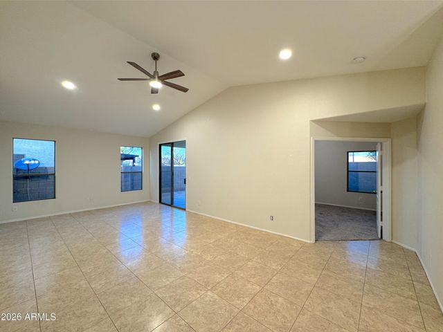 1051 S HONEYSUCKLE Lane, Gilbert, AZ 85296