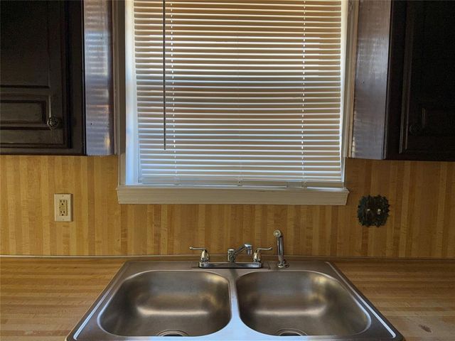 109 S PATTERSON Drive, Moore, OK 73160