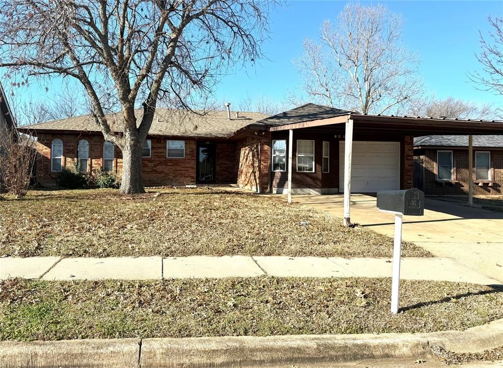 109 S PATTERSON Drive, Moore, OK 73160