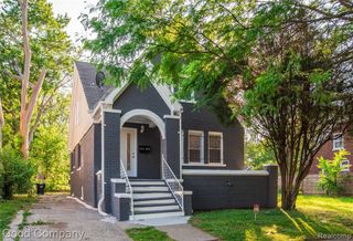 5217 Lakeview Street, Detroit, MI 48213