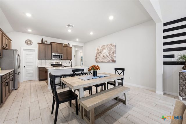 1612 Seekat Drive, New Braunfels, TX 78132