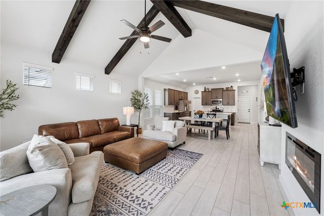 1612 Seekat Drive, New Braunfels, TX 78132