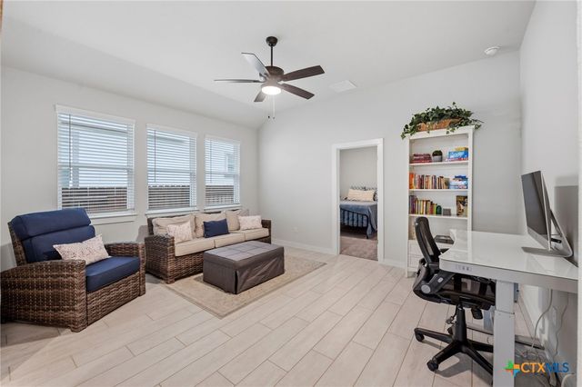 1612 Seekat Drive, New Braunfels, TX 78132