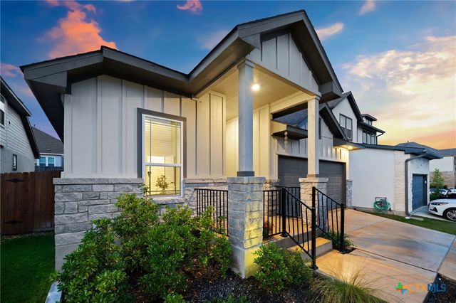 1612 Seekat Drive, New Braunfels, TX 78132