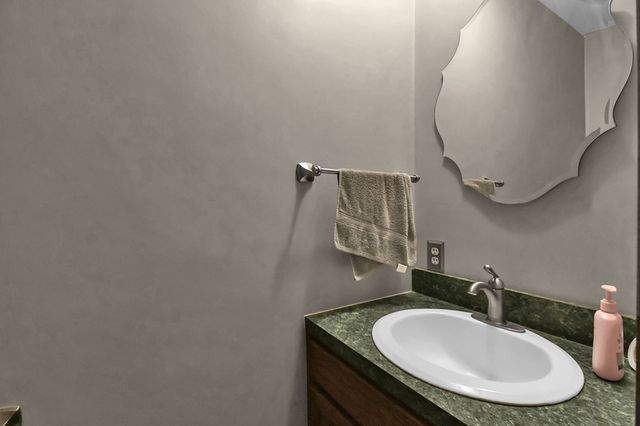 309 Vanderbilt Road, Mansfield, OH 44904