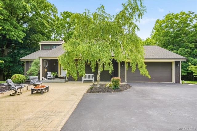 842 Route 284, Westtown, NY 10998