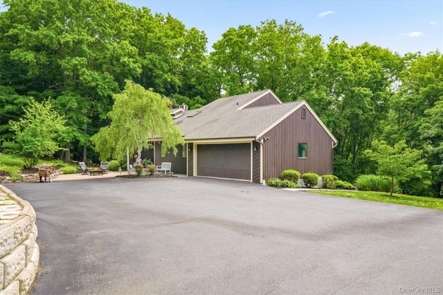 842 Route 284, Westtown, NY 10998