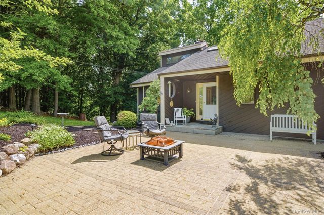 842 Route 284, Westtown, NY 10998
