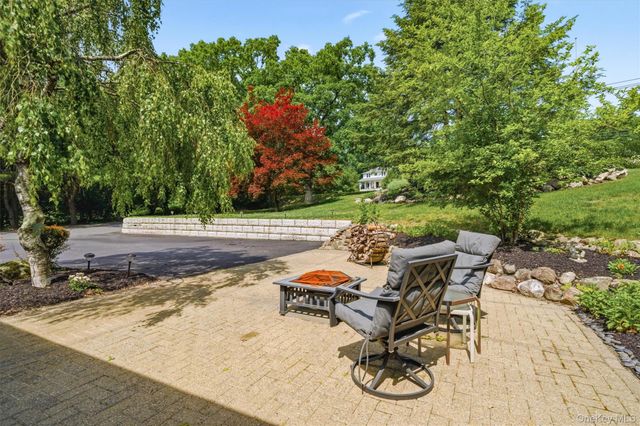 842 Route 284, Westtown, NY 10998