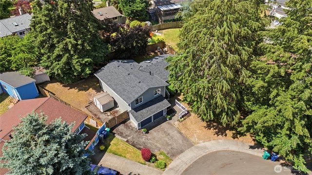 33709 28th Avenue SW, Federal Way, WA 98023