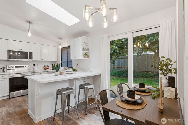 33709 28th Avenue SW, Federal Way, WA 98023