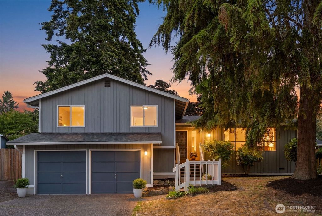 33709 28th Avenue SW, Federal Way, WA 98023