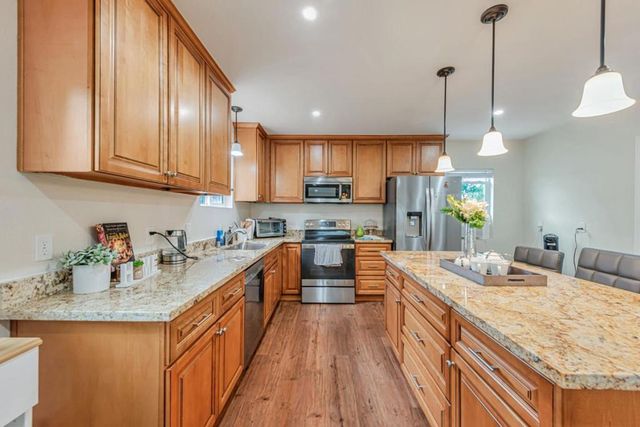 2468 Hidden Lane, Hayward, CA 94541