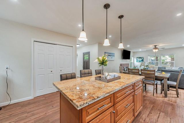 2468 Hidden Lane, Hayward, CA 94541