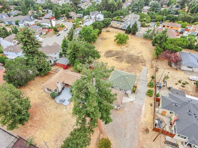 2468 Hidden Lane, Hayward, CA 94541