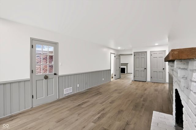 10465 Woodlawn Drive, Carmel, IN 46280