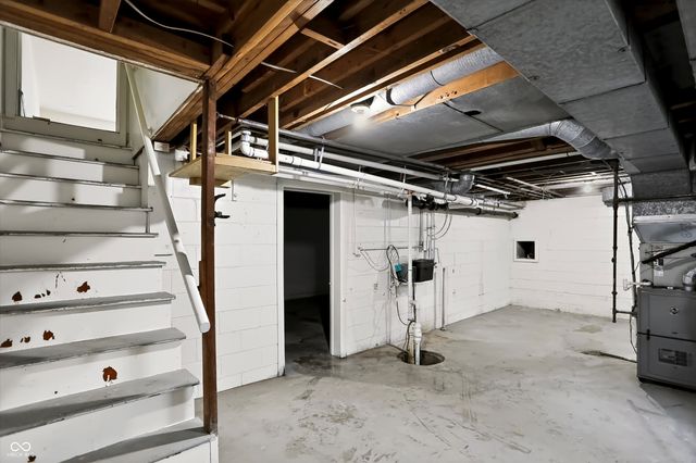 10465 Woodlawn Drive, Carmel, IN 46280