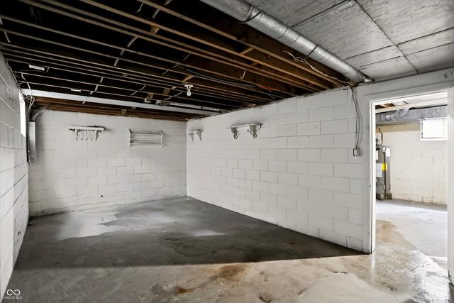 10465 Woodlawn Drive, Carmel, IN 46280