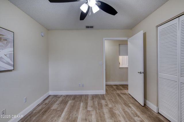 678 Wellington Station Blvd Apt 60, Ormond Beach, FL 32174