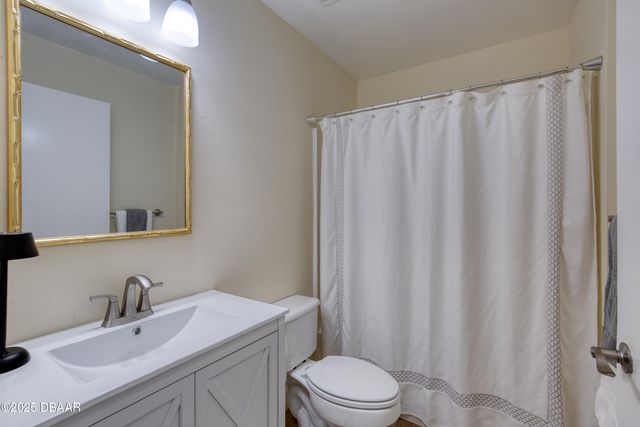 678 Wellington Station Blvd Apt 60, Ormond Beach, FL 32174