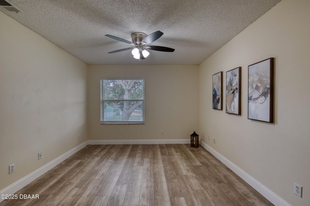 678 Wellington Station Blvd Apt 60, Ormond Beach, FL 32174