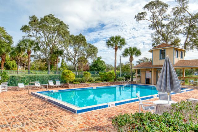 678 Wellington Station Blvd Apt 60, Ormond Beach, FL 32174