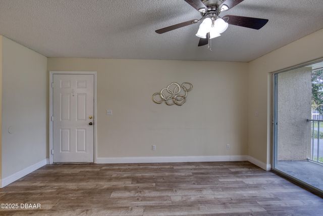 678 Wellington Station Blvd Apt 60, Ormond Beach, FL 32174