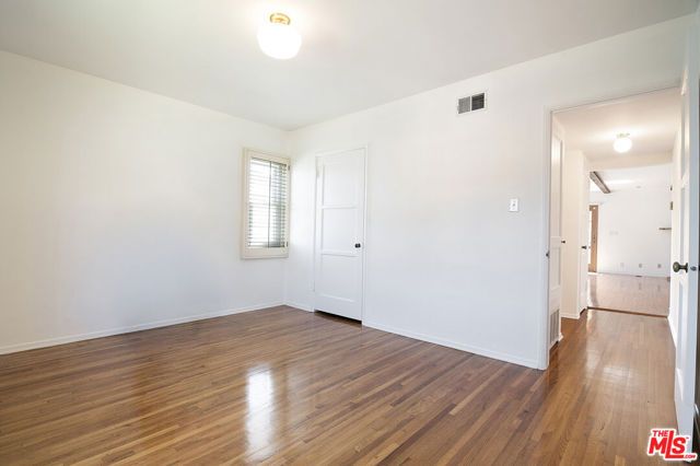 12100 Marine Street, Los Angeles, CA 90066
