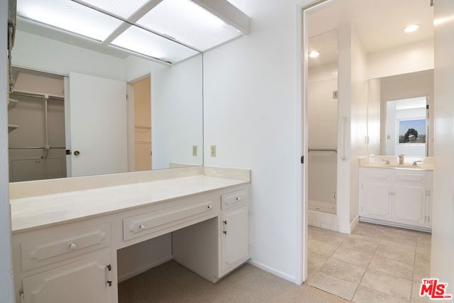 12100 Marine Street, Los Angeles, CA 90066