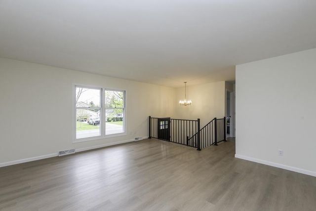 1826 Willow ROAD, Twin Lakes, WI 53181