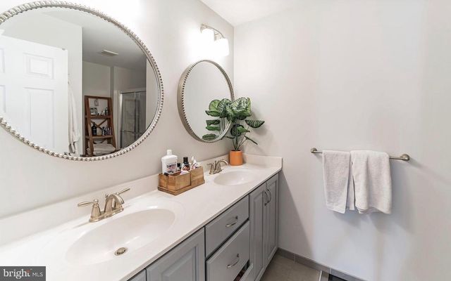 314 E BARNARD ST, West Chester, PA 19382