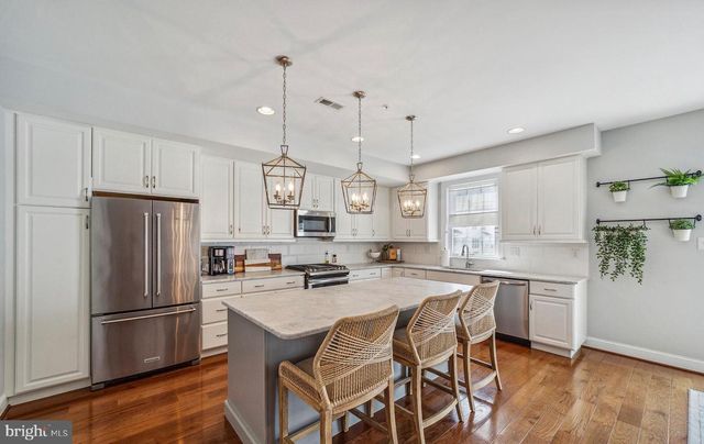 314 E BARNARD ST, West Chester, PA 19382