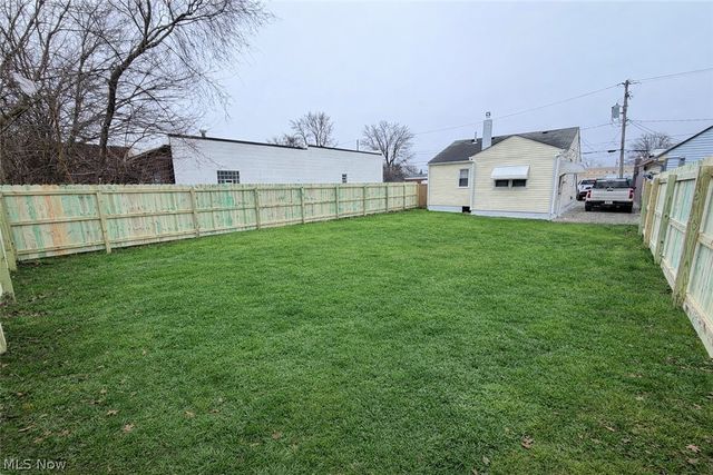 1380 E 345th Street, Eastlake, OH 44095