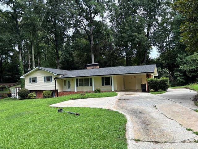 115 Valley View Drive, Fairburn, GA 30213