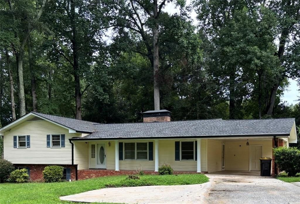 115 Valley View Drive, Fairburn, GA 30213
