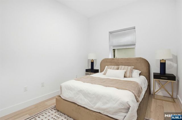 647 10th Street, Newark, NJ 07108