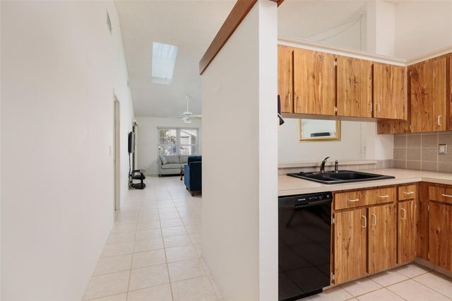 216 SUN VISTA CT S, Treasure Island, FL 33706