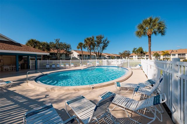 216 SUN VISTA CT S, Treasure Island, FL 33706